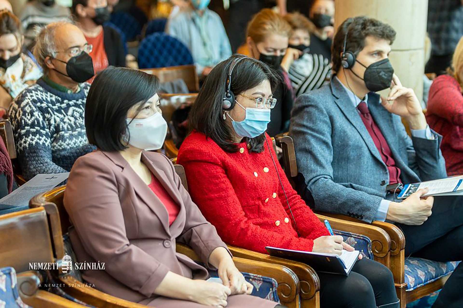 Vietnamese artists first attend International Theater Festival in Budapest